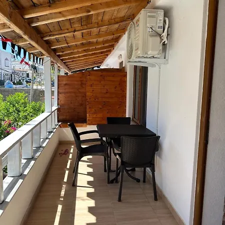 Nava Ksamil 招待所 *