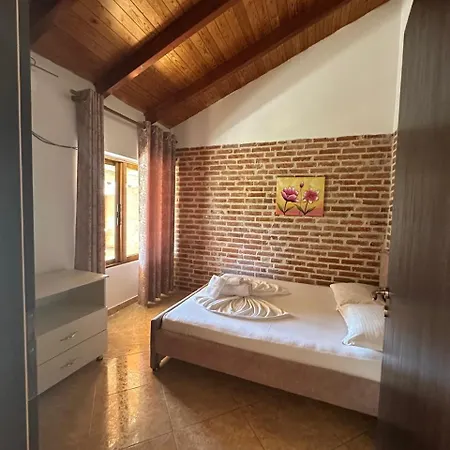 招待所 Nava Ksamil Polisi i Vogel