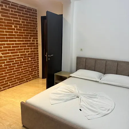 招待所 Nava Ksamil Polisi i Vogel