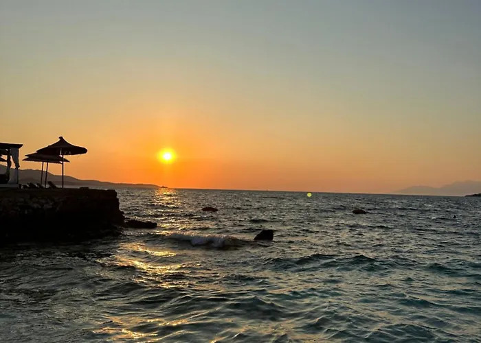 Nava Ksamil *