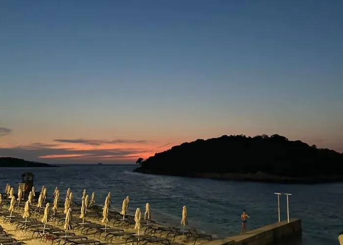 Nava Ksamil