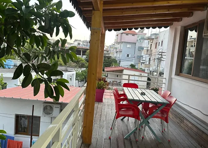 Guest house Nava Ksamil Polisi i Vogel