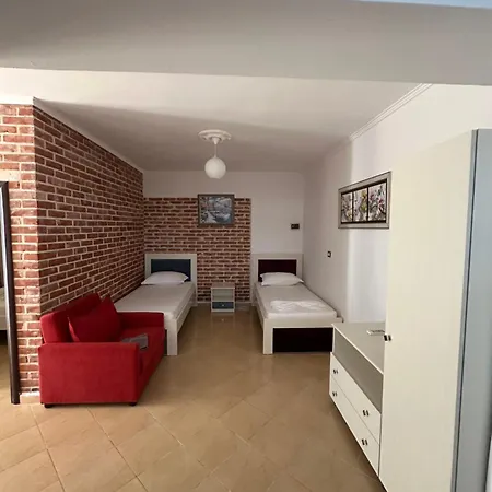 Casa de hóspedes Nava 3*