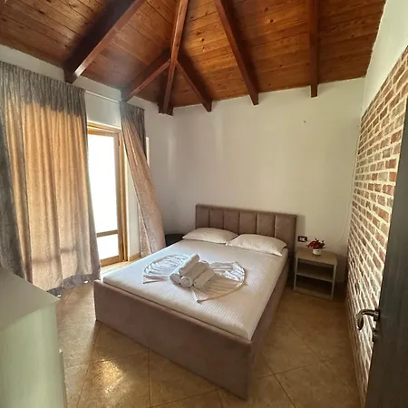 Nava 3*